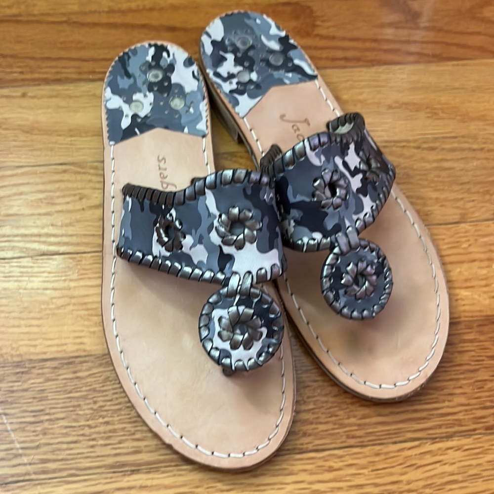 Jack Rogers Camo Sandals gold accent, like new size 6